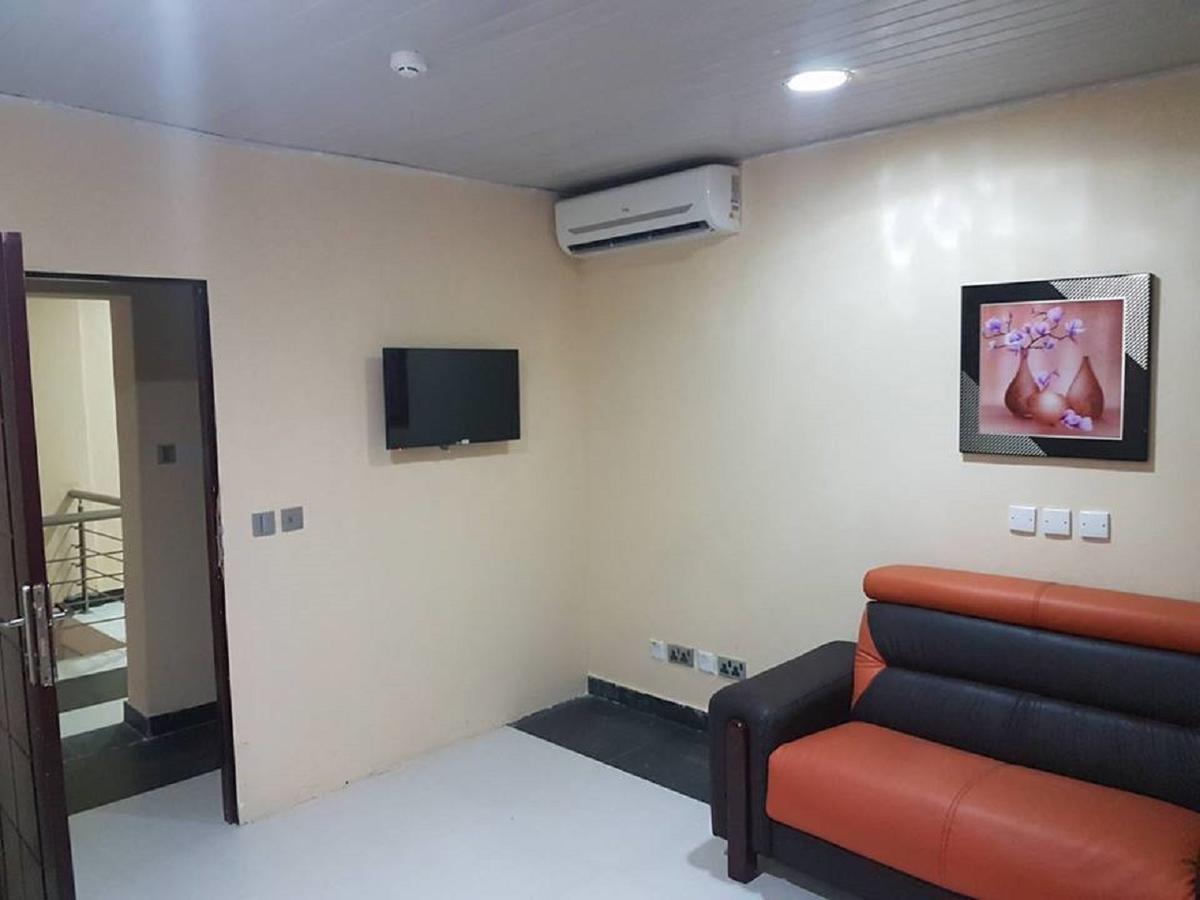 Providence Hotel Abeokuta Екстериор снимка