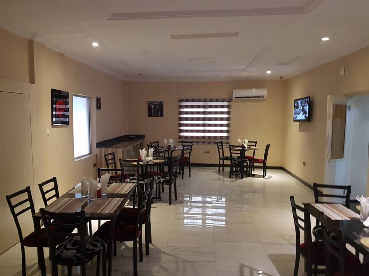 Providence Hotel Abeokuta Екстериор снимка