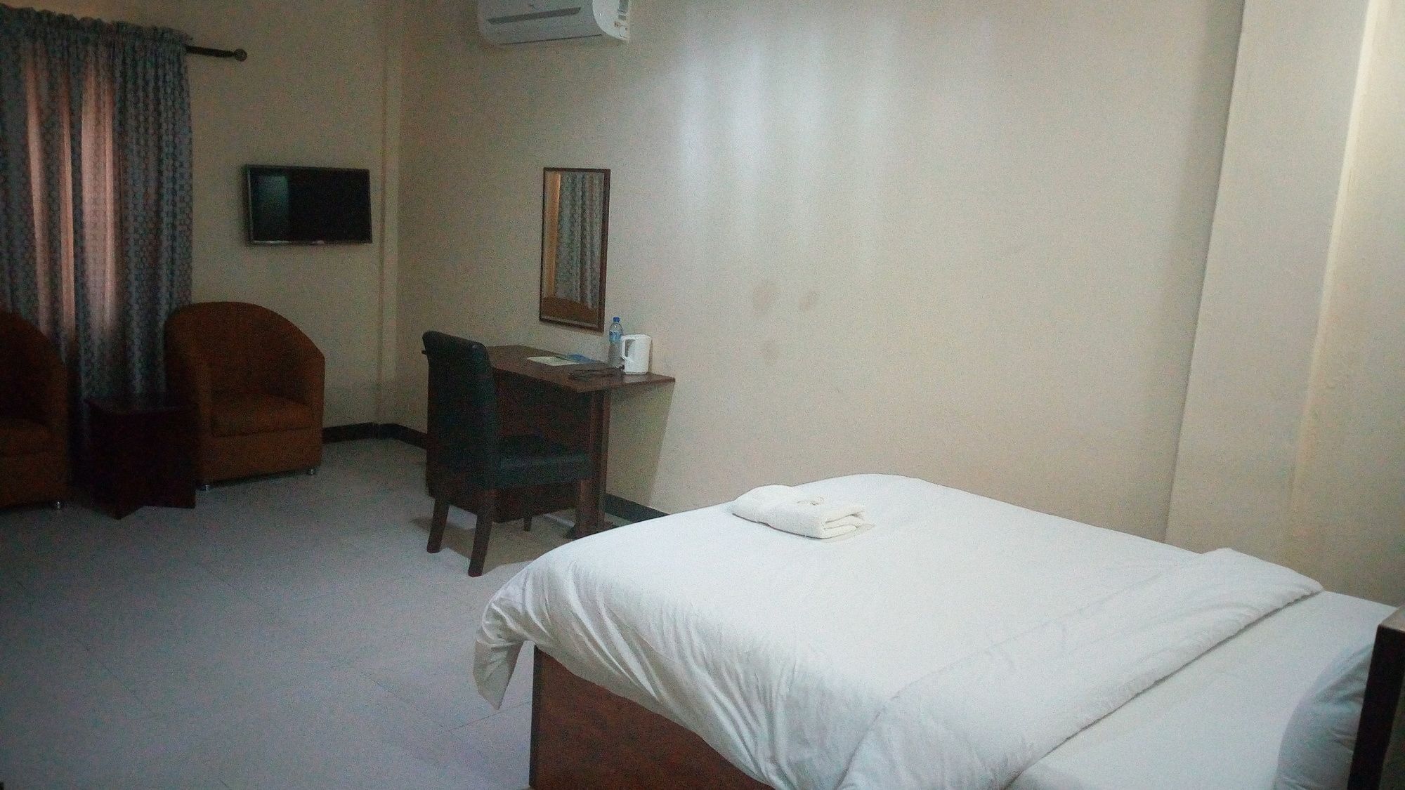 Providence Hotel Abeokuta Екстериор снимка